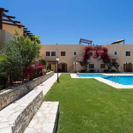 Сasa de vacaciones Village Karotí